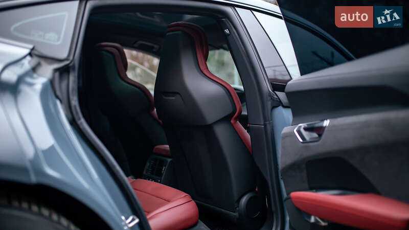 Лифтбек Audi e-tron GT 2021 в Черновцах