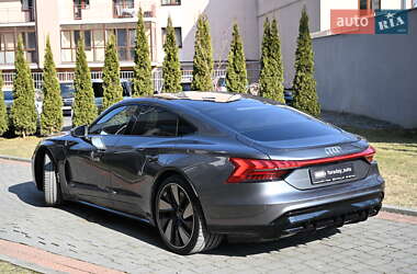 Лифтбек Audi e-tron GT 2021 в 