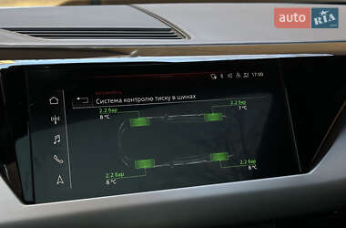 Лифтбек Audi e-tron GT 2021 в 