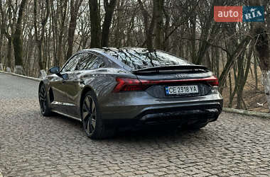 Лифтбек Audi e-tron GT 2021 в 