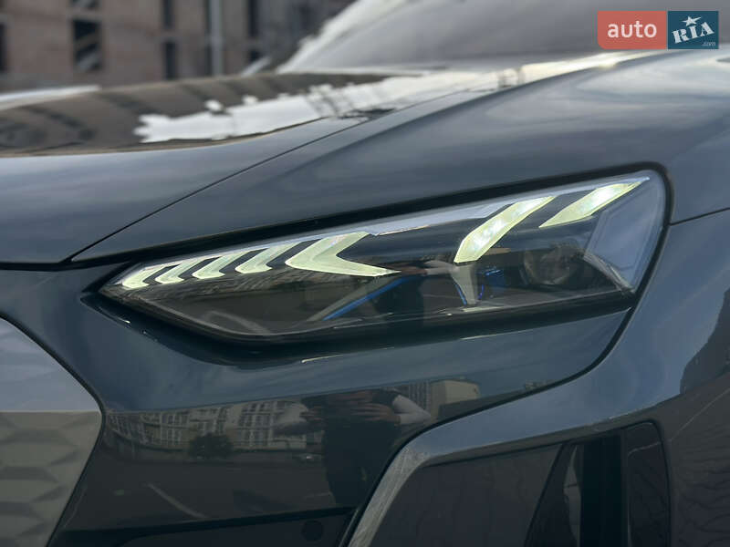 Лифтбек Audi e-tron GT 2021 в Луцке
