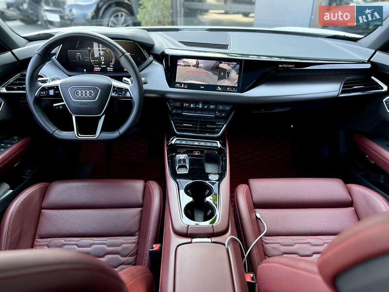 Лифтбек Audi e-tron GT 2022 в Одессе