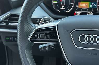 Лифтбек Audi e-tron GT 2022 в 