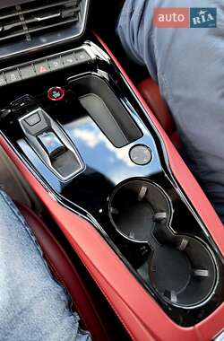 Лифтбек Audi e-tron GT 2022 в 