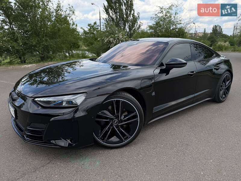 Лифтбек Audi e-tron GT 2023 в Кривом Роге