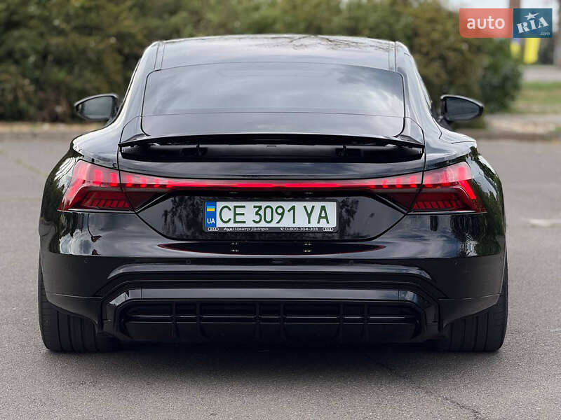 Лифтбек Audi e-tron GT 2023 в Кривом Роге
