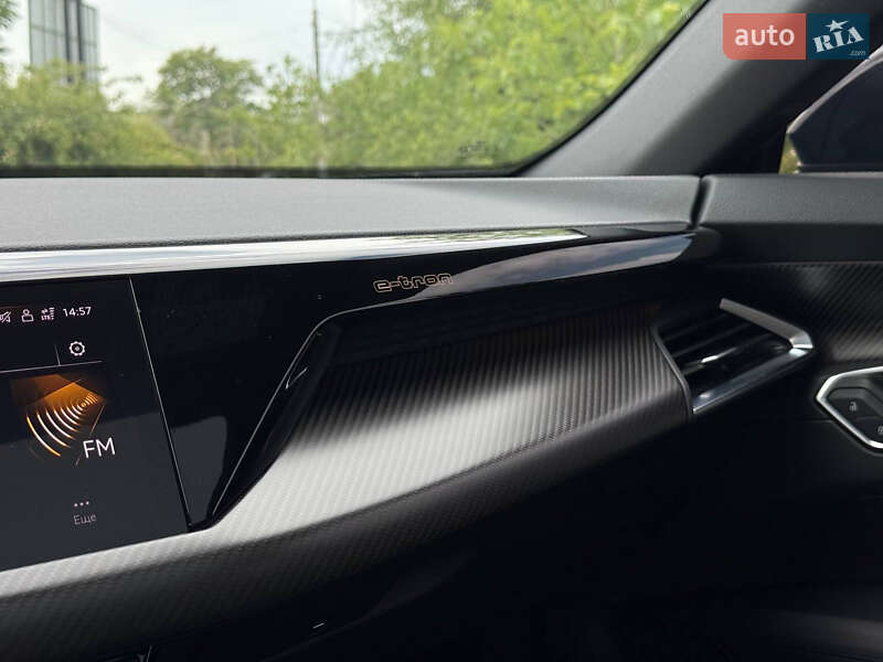 Лифтбек Audi e-tron GT 2023 в Кривом Роге