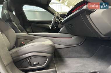 Лифтбек Audi e-tron GT 2021 в 