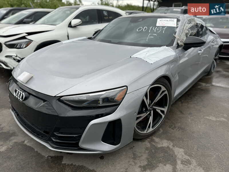 Лифтбек Audi e-tron GT 2022 в Львове