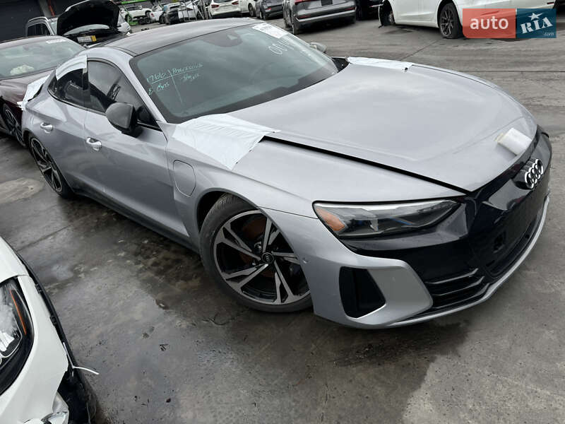 Лифтбек Audi e-tron GT 2022 в Львове