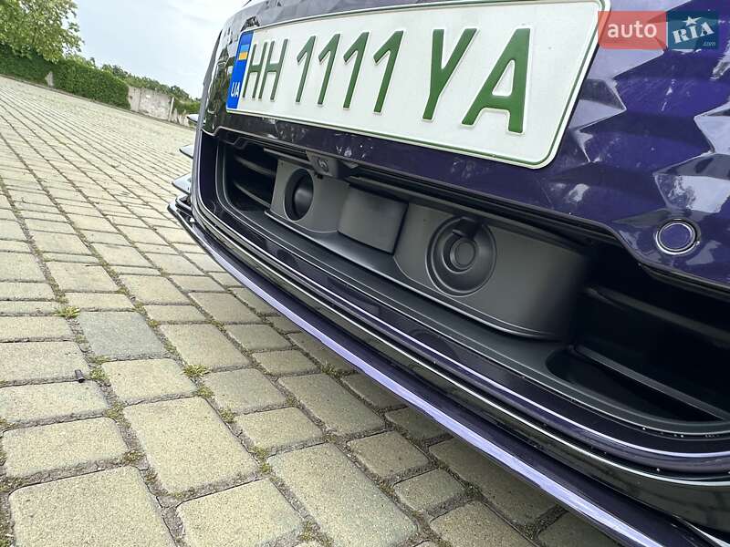 Лифтбек Audi e-tron GT 2024 в Одессе