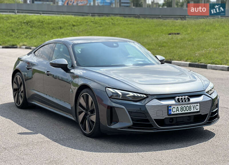 Лифтбек Audi e-tron GT 2021 в Киеве