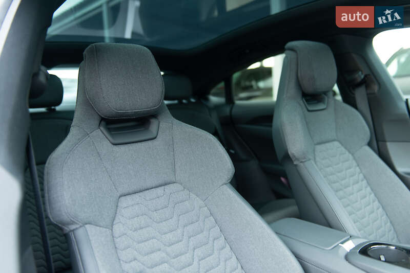 Лифтбек Audi e-tron GT 2021 в Мукачево