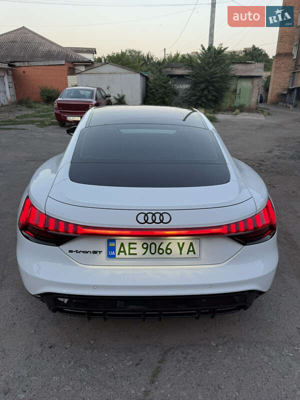 Ліфтбек Audi e-tron GT 2021 в Дніпрі