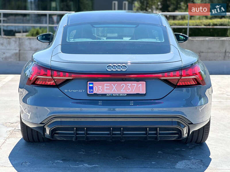 Ліфтбек Audi e-tron GT 2021 в Києві