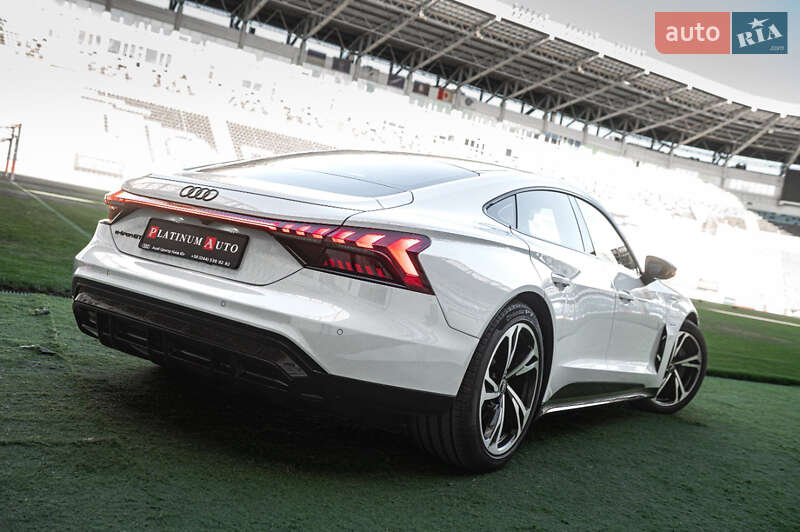 Лифтбек Audi e-tron GT 2021 в Одессе