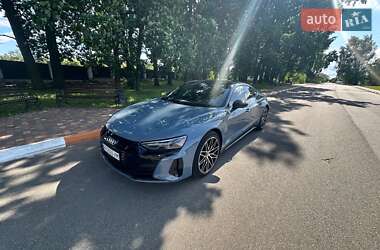 Лифтбек Audi e-tron GT 2022 в 