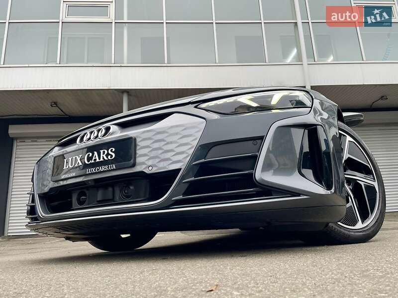 Лифтбек Audi e-tron GT 2021 в Киеве