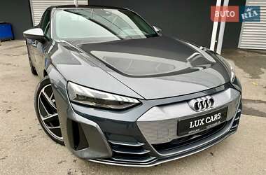 Ліфтбек Audi e-tron GT 2021 в 