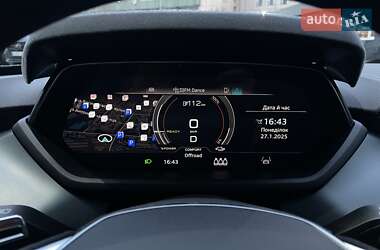 Ліфтбек Audi e-tron GT 2021 в 