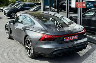 Лифтбек Audi e-tron GT 2022 в 