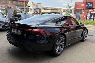 Лифтбек Audi e-tron GT 2022 в 