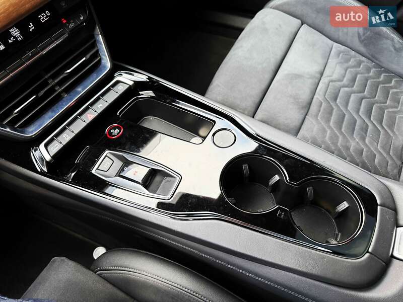 Ліфтбек Audi e-tron GT 2022 в Львові