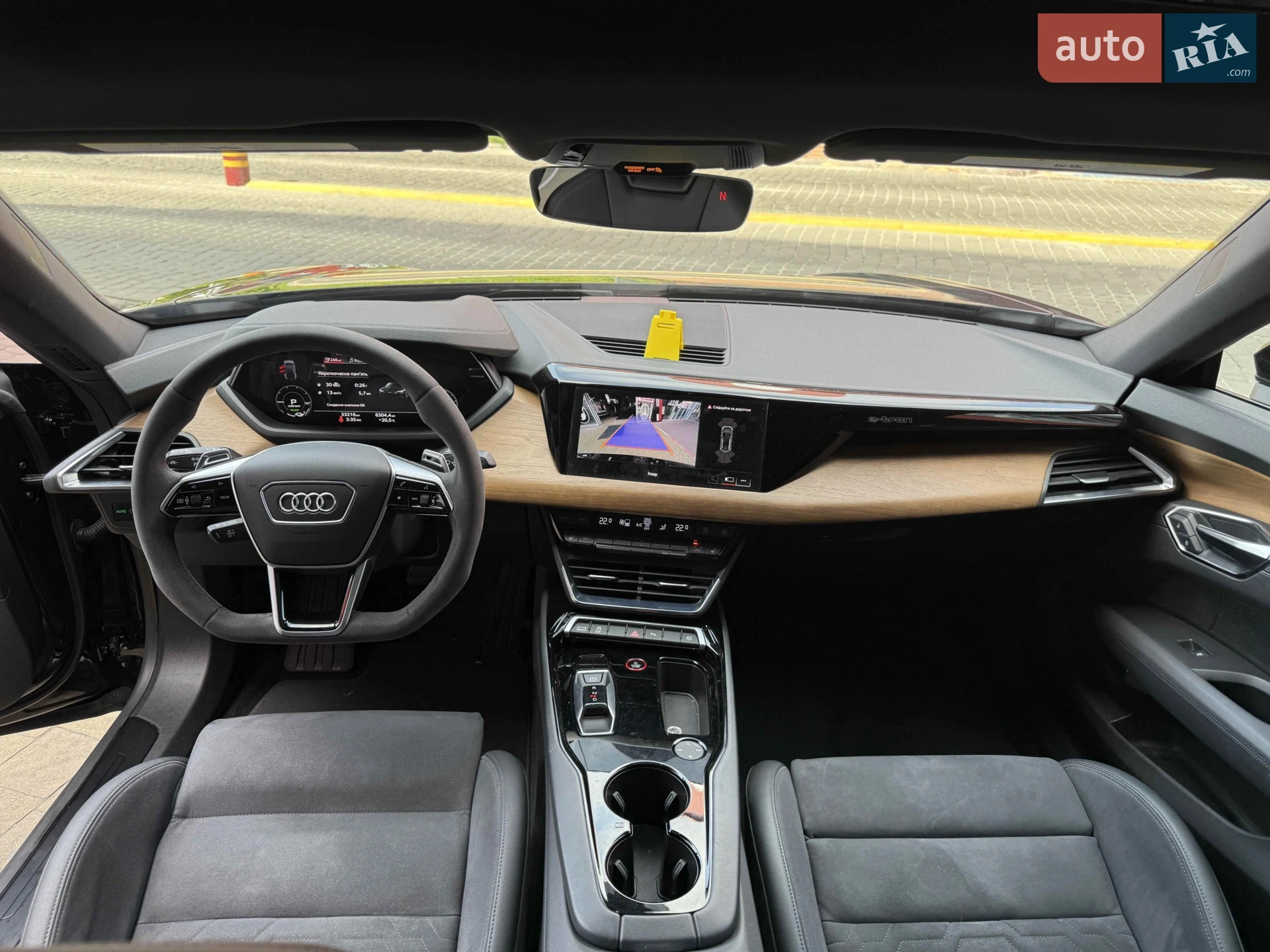 2022 Audi e-tron GT - мініатюра 30