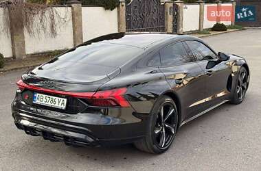 Ліфтбек Audi e-tron GT 2021 в 