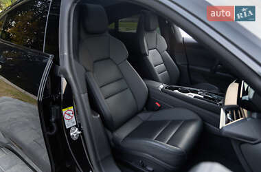 Лифтбек Audi e-tron GT 2022 в 