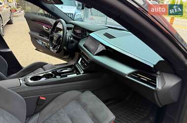 Ліфтбек Audi e-tron GT 2022 в 