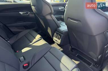 Ліфтбек Audi e-tron GT 2022 в 