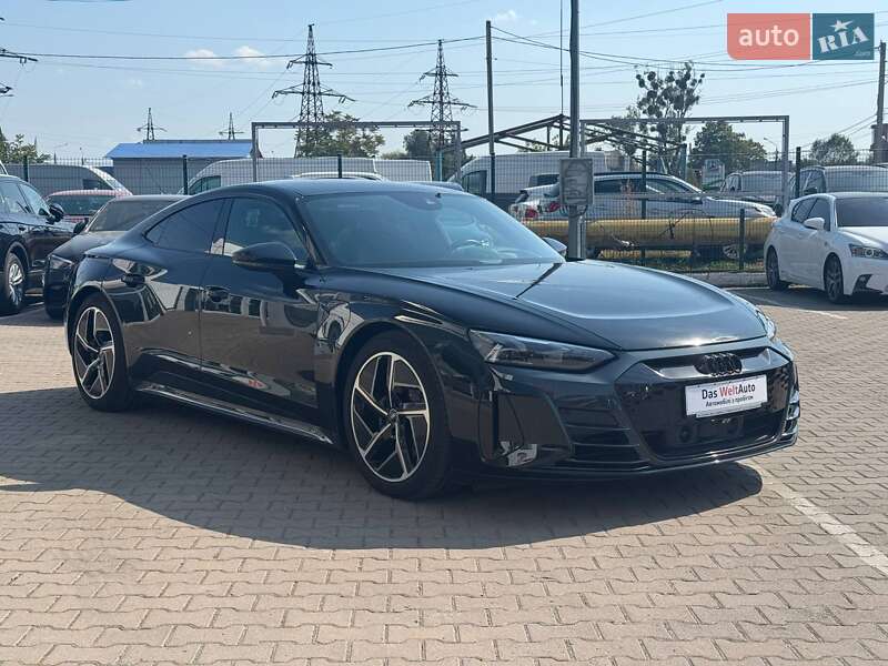 Ліфтбек Audi e-tron GT 2022 в 