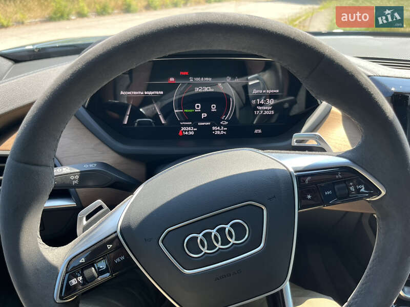Ліфтбек Audi e-tron GT 2022 в Дніпрі