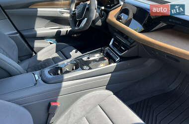Лифтбек Audi e-tron GT 2022 в 