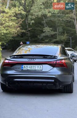 Лифтбек Audi e-tron GT 2021 в 