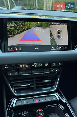 Лифтбек Audi e-tron GT 2021 в 