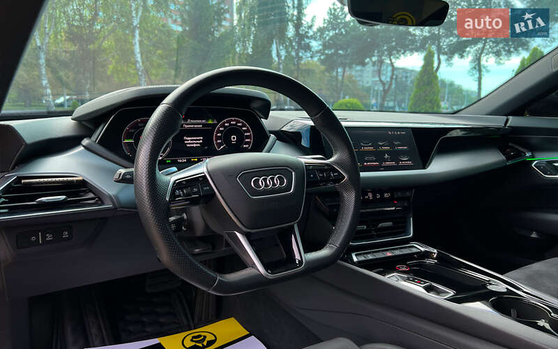 Ліфтбек Audi e-tron GT 2022 в Львові