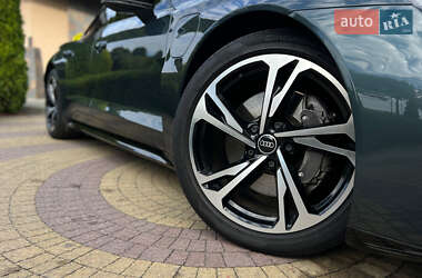 Ліфтбек Audi e-tron GT 2022 в 