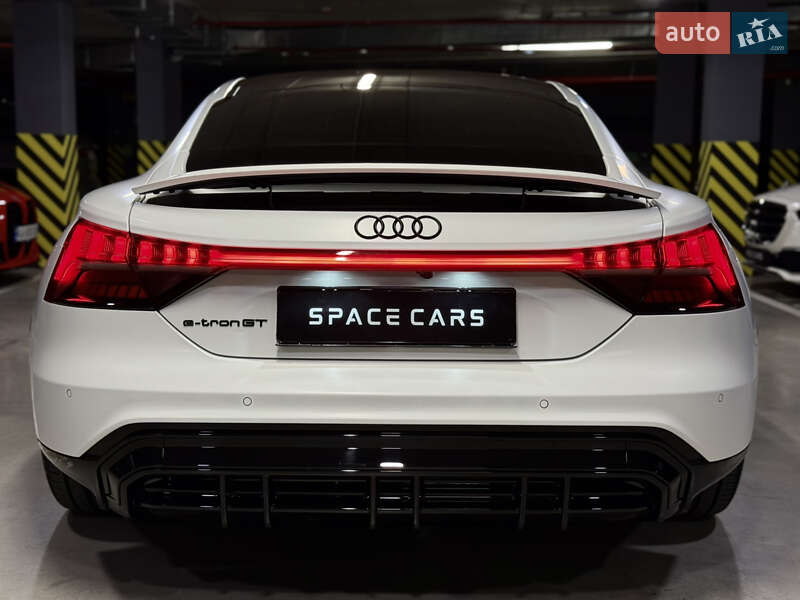 Ліфтбек Audi e-tron GT 2022 в Києві