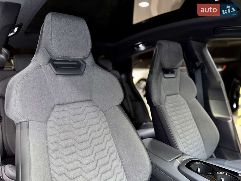 Ліфтбек Audi e-tron GT 2022 в Києві