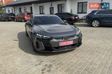 Ліфтбек Audi e-tron GT 2021 в 