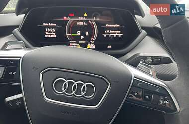 Лифтбек Audi e-tron GT 2022 в 