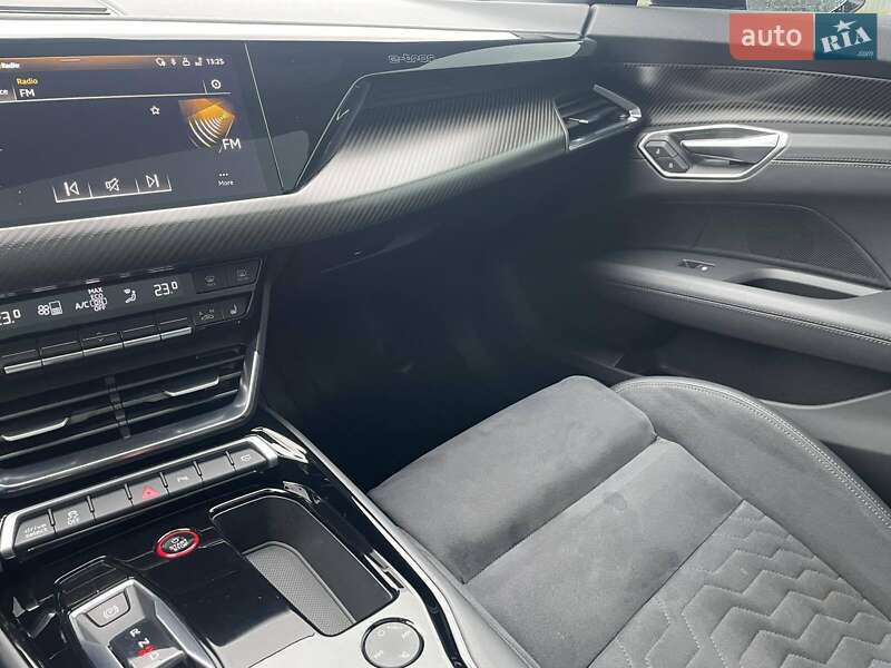 Ліфтбек Audi e-tron GT 2022 в Львові