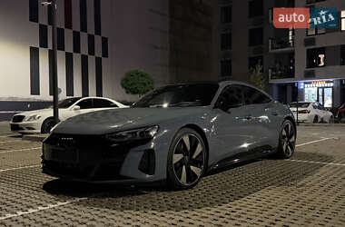 Ліфтбек Audi e-tron GT 2021 в 