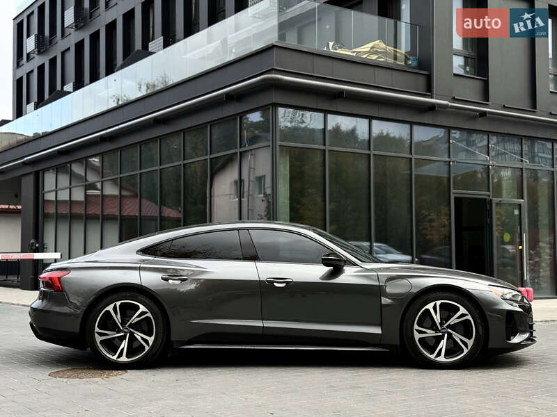 Лифтбек Audi e-tron GT 2022 в Львове фото 10 Лифтбек Audi e-tron GT 2022 в Львове