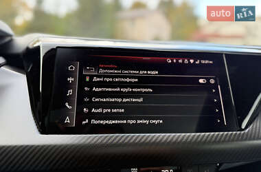Лифтбек Audi e-tron GT 2022 в 