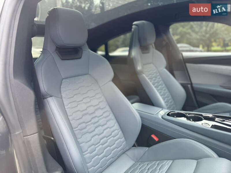Лифтбек Audi e-tron GT 2022 в Львове фото 59 Лифтбек Audi e-tron GT 2022 в Львове