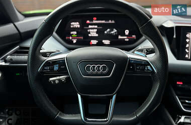 Ліфтбек Audi e-tron GT 2022 в 
