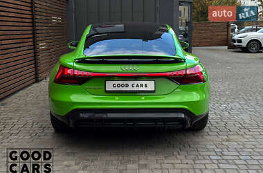 Ліфтбек Audi e-tron GT 2022 в 